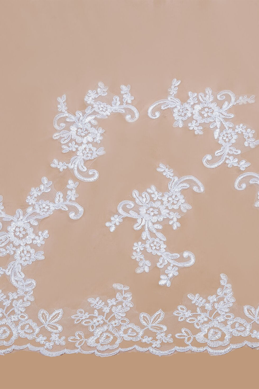 Thumbnail: BABYONLINE  Flower Lace Appliques Veil with Comb 1 Tier Veil 3mx1.5m Long Cathe