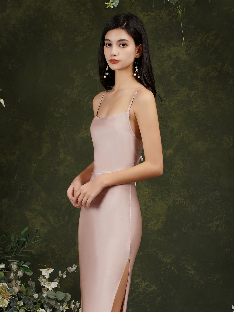 Thumbnail: BABYONLINE Evening Dress Contoured Sparking Bodice and V Neck with Crossing Adj