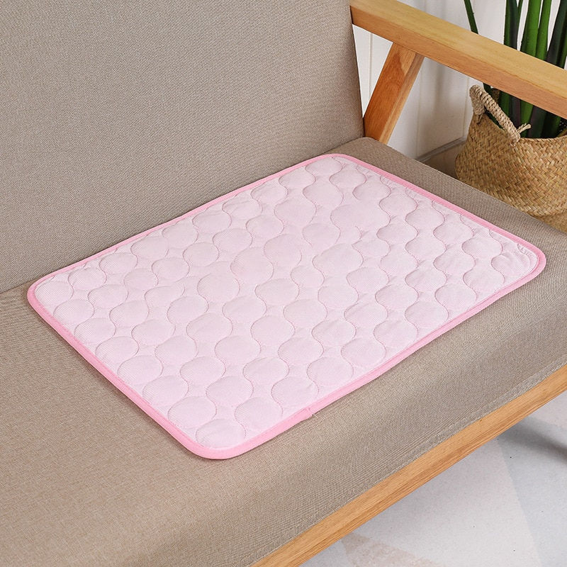 Miniaturebillede: Dog Cooling Mat Extra Large Summer Pet Cold Bed for Small Big Dogs Cat Durable