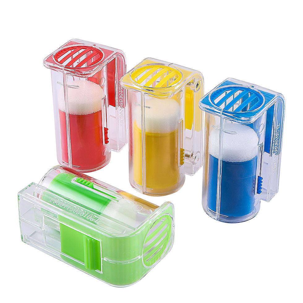 Thumbnail: 1Pc Bee Queen Marker Bottle Bee Mark Cage Plastic One Handed Marking