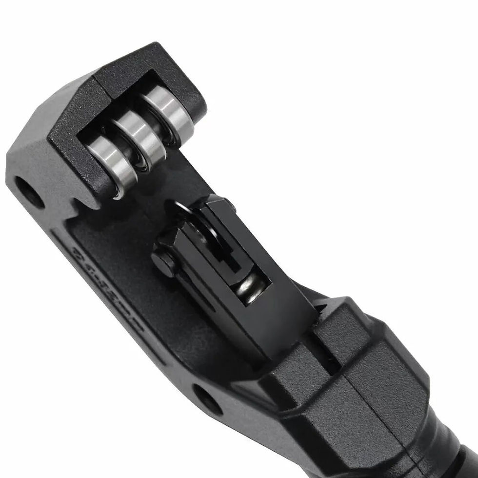 תמונה ממוזערת: 4-32-70mm Bearing Pipe Cutter Tube Shear Cutter With Hobbing Circular Blades Fo