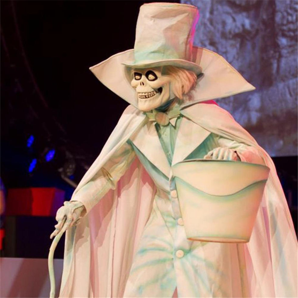 Thumbnail: Halloween Decoration Skeleton Man With Bucket Ornaments Resin Spooky Figurines