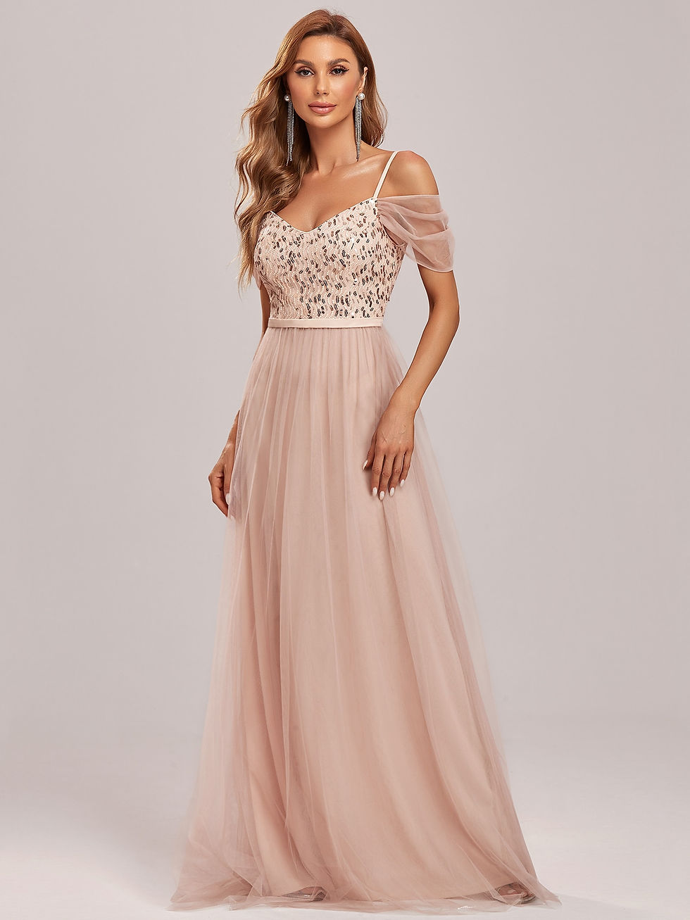 תמונה ממוזערת: Ever-Pretty Cold Shoulder Sequin Bodice Long Tulle Bridesmaid Dress