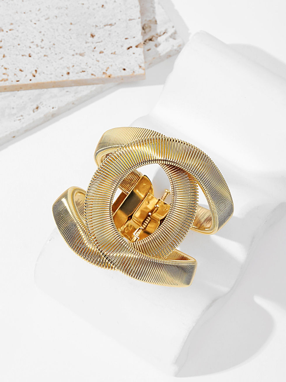 Thumbnail: Fashion Designer Jewelry Elegent Alloy Wide Spring Cuff Bracelet Bangles Statem