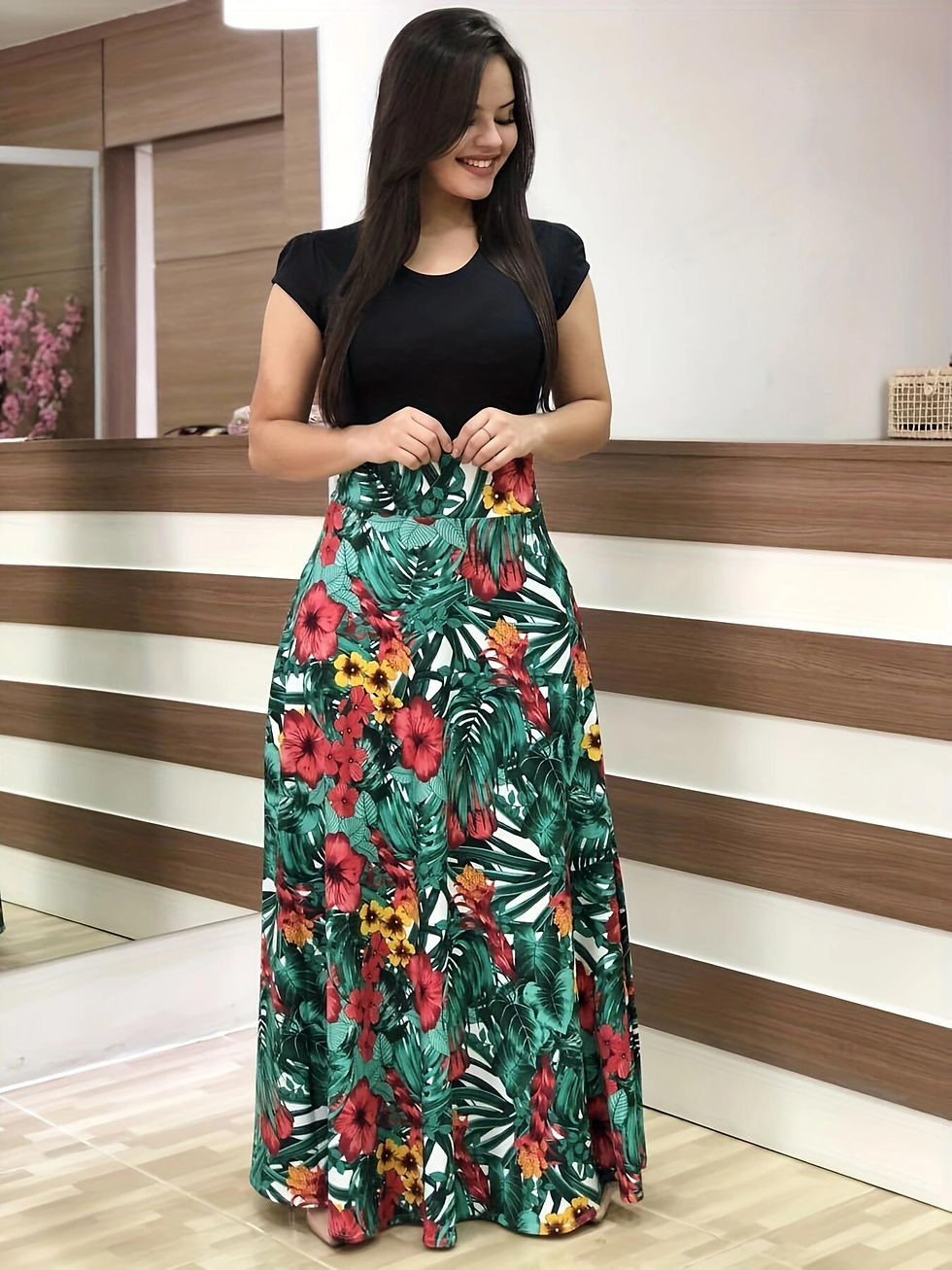 Thumbnail: 2023 European and American style flower print color matching short sleeved dres