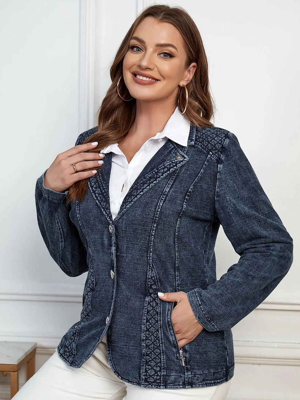 Thumbnail: LIH HUA Women's Plus Size Denim Suit Autumn Chic Elegant Suit For Chubby Women
