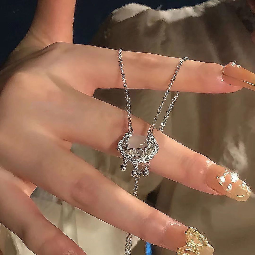 Miniaturebillede: Cloud Lock Necklace Advanced Light Luxury Minority Chinese Design