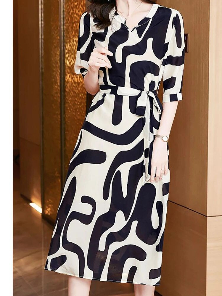 Thumbnail: Plus Size Dress Printed Lace Up Frock O-collar Mid Length Skirt Summer Autumn T