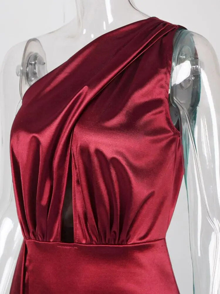 Thumbnail: Romagic Green Hollow Out Mermaid Bridesmaid Dress Burgundy Stretch Satin One Sh
