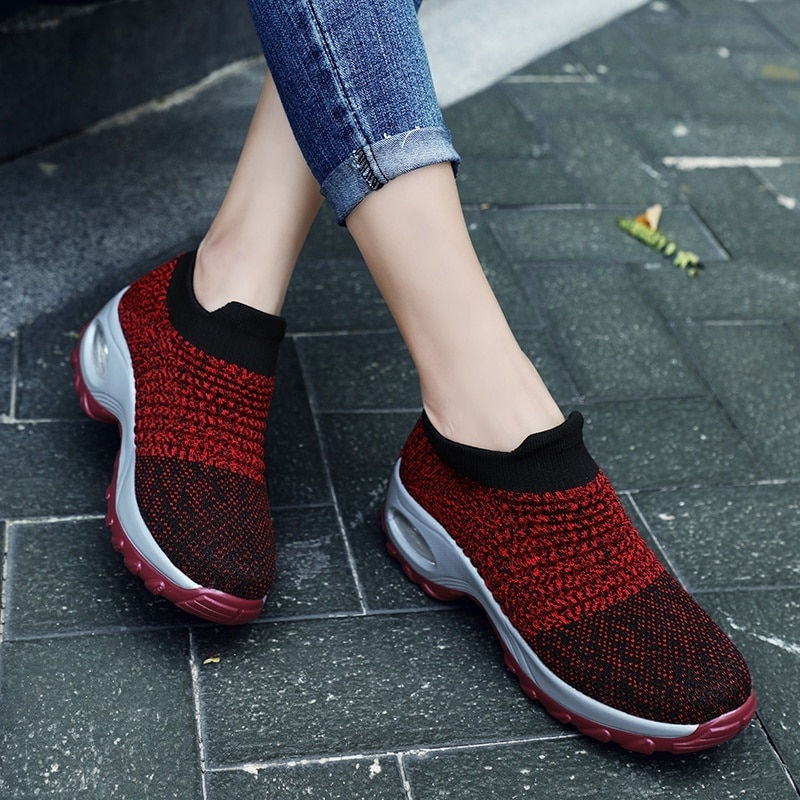 Thumbnail: Women Walking Shoes Running Mesh Shoes Fashion Platform Slip-On Sneaker Air Cus