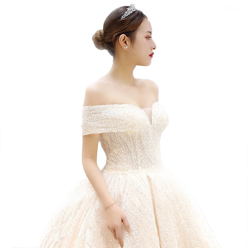 Thumbnail: Dreamy Word Shoulder Is Thin, European And American Long Tail, Palace Fantasy S