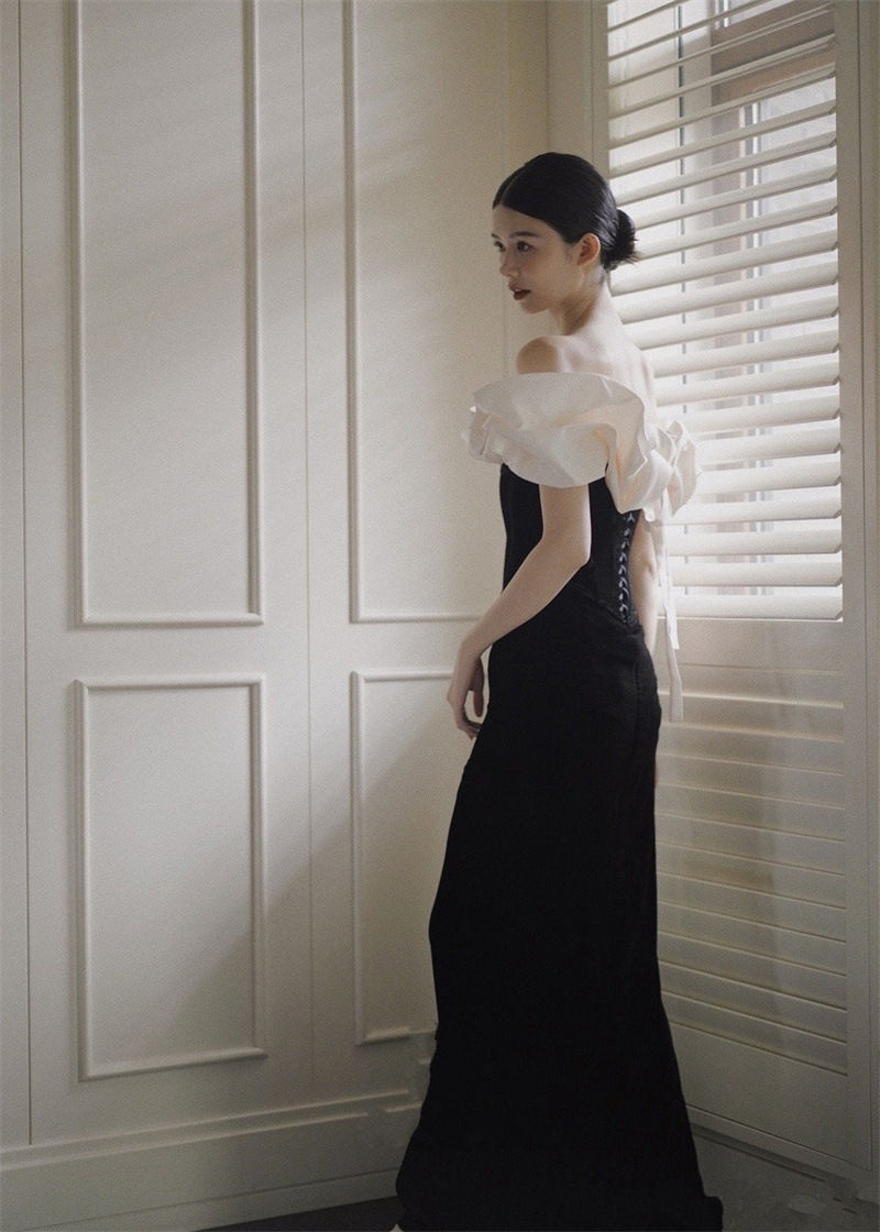 Thumbnail: French Satin Evening Dress New Bridal Off-shoulder Elegant Fishtail Welcome Dre