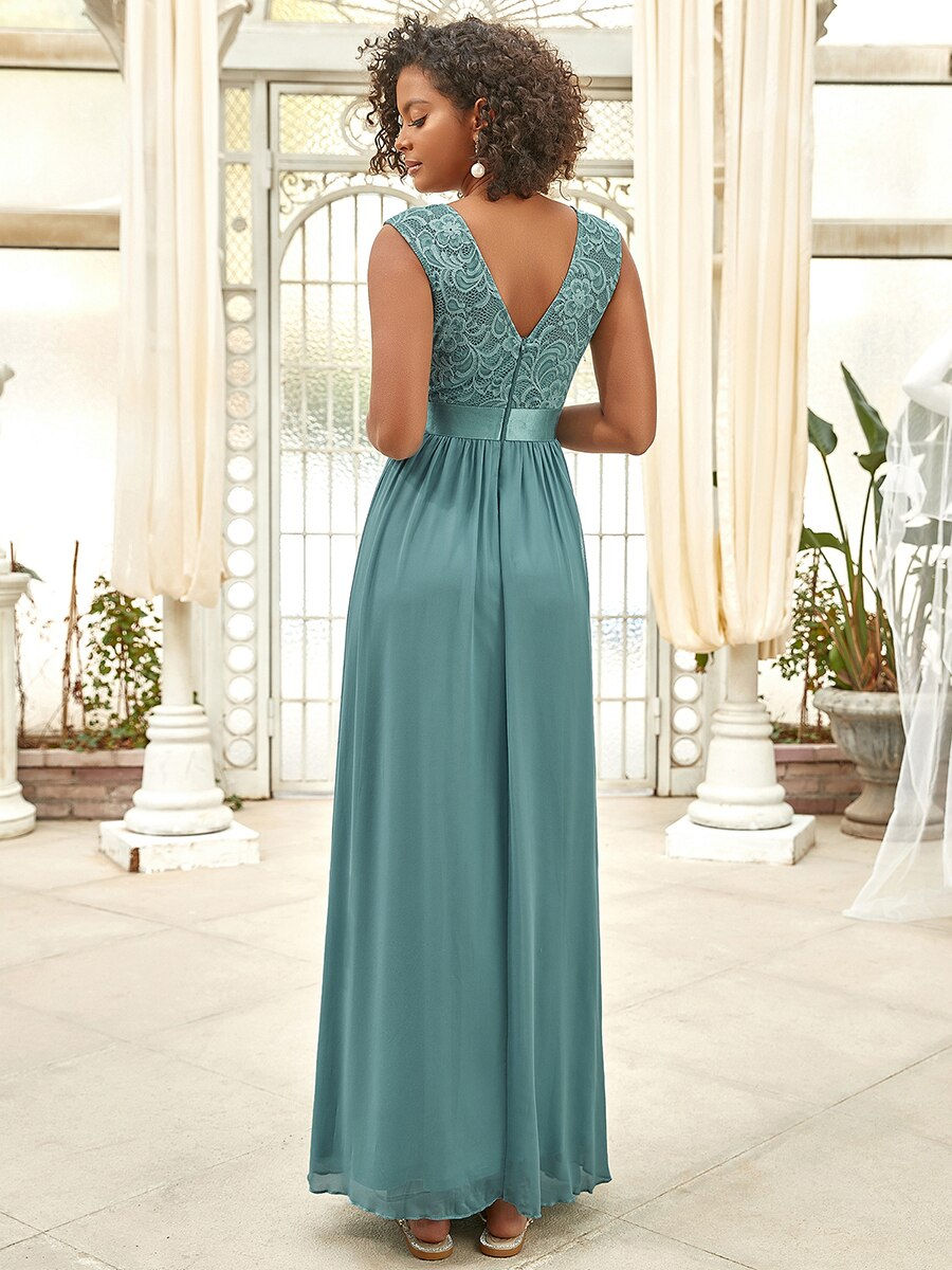 Thumbnail: Ever-Pretty Classic Round Neck Backless Lace Bodice Bridesmaid Dress