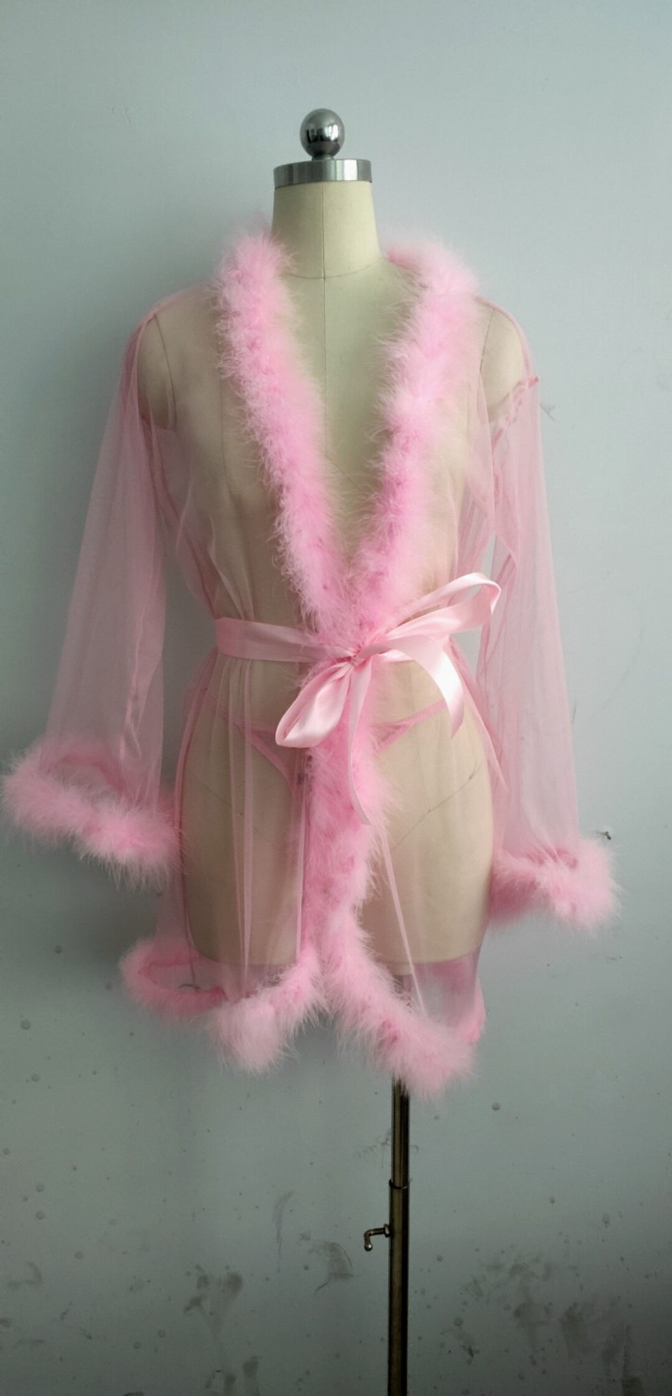 Sīktēls: Erotic Lingerie Women's Gorgeous See-through Tulle Wool Avant-garde Bathrobe