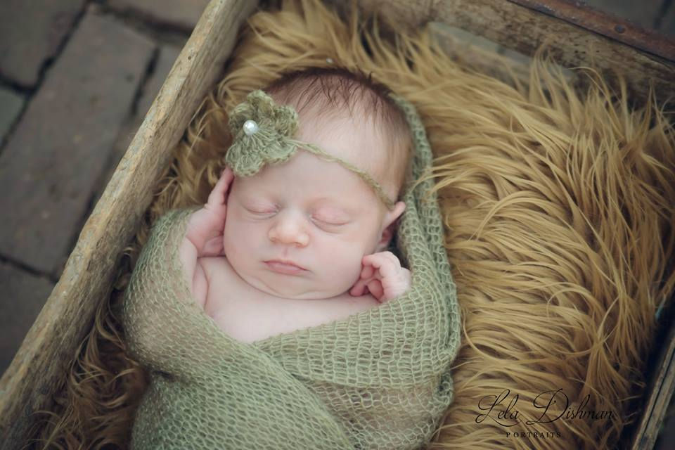Everleigh Sage ~ Monticello KY and Somerset KY Newborn Photographer