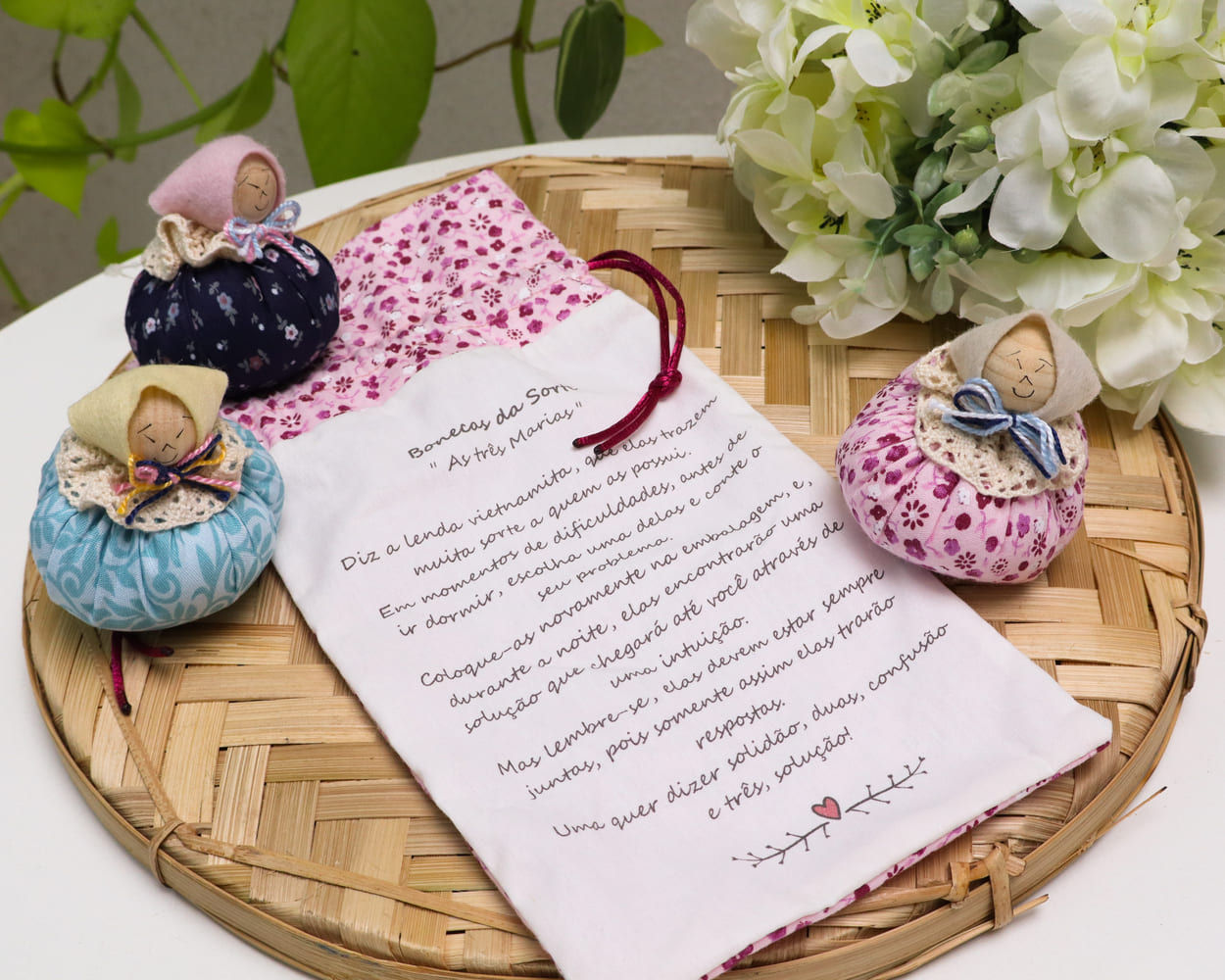 Bonecas vietnamitas no saquinho - Rosa pink floral