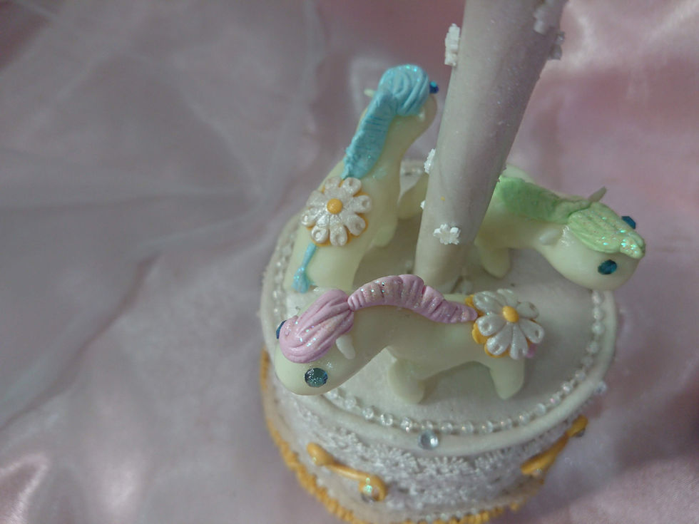 005-4，張于真，《轉瞬璀璨》，複合媒材，直徑10x 高23cm， 2020.JPG