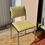 Miniature : Chaise moderniste ZIG
