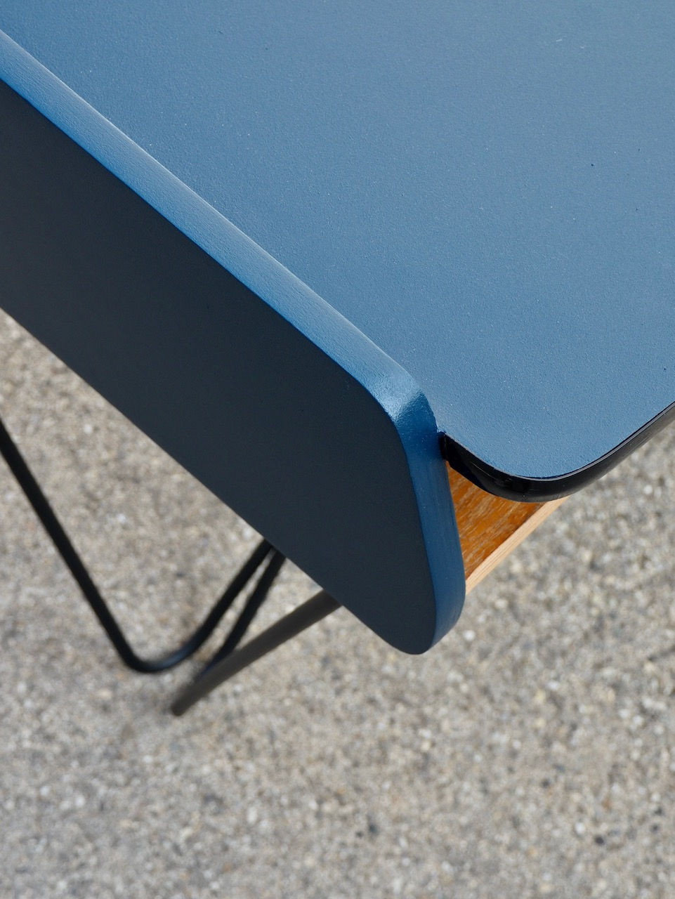 Miniature : Bureau moderniste DAN