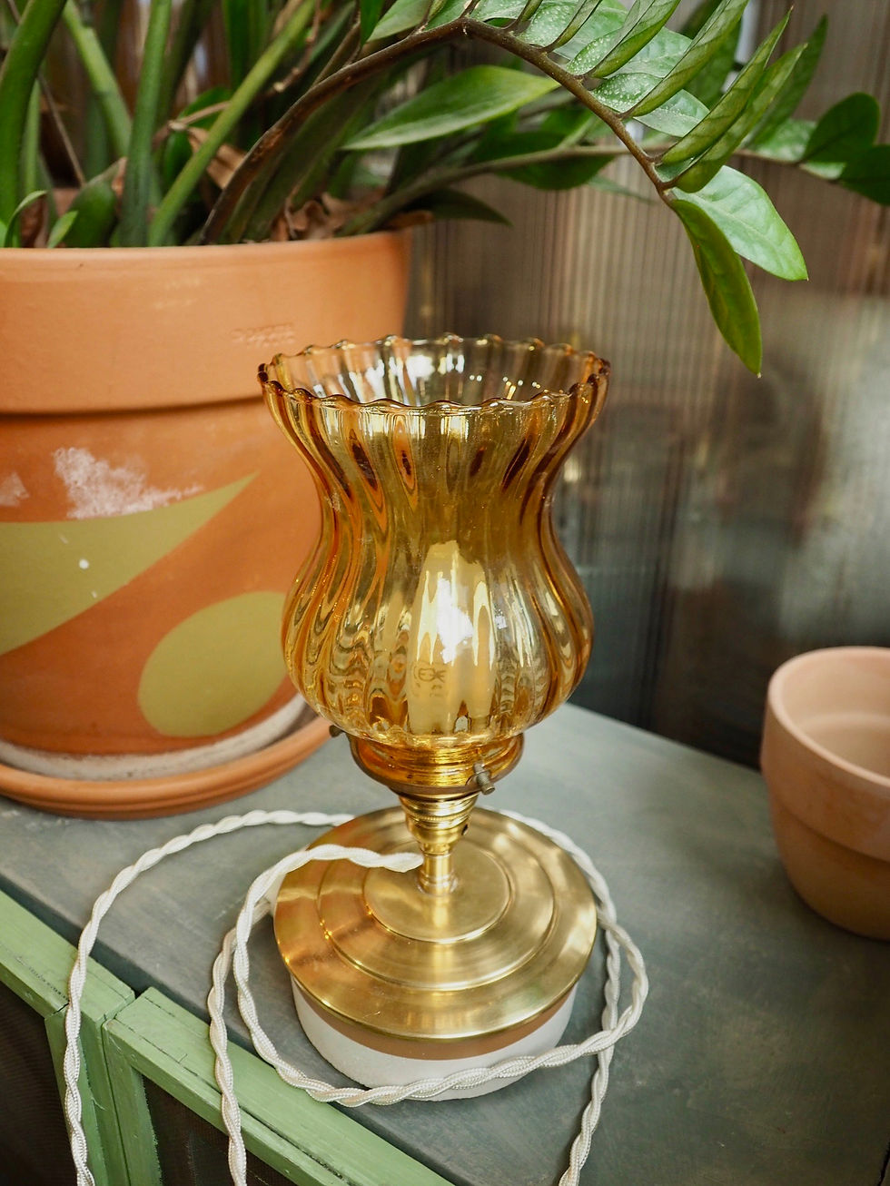 Miniature : Lampe à poser AMA