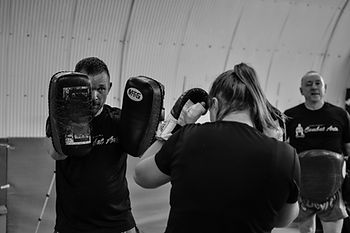 Thai Boxing for men and women