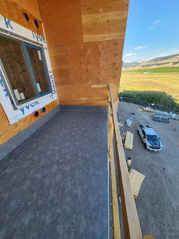 Vinyl Valley Decks and Railings photo 3