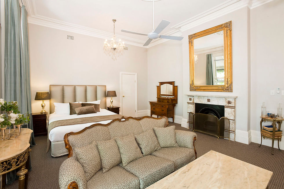 Manor Suite