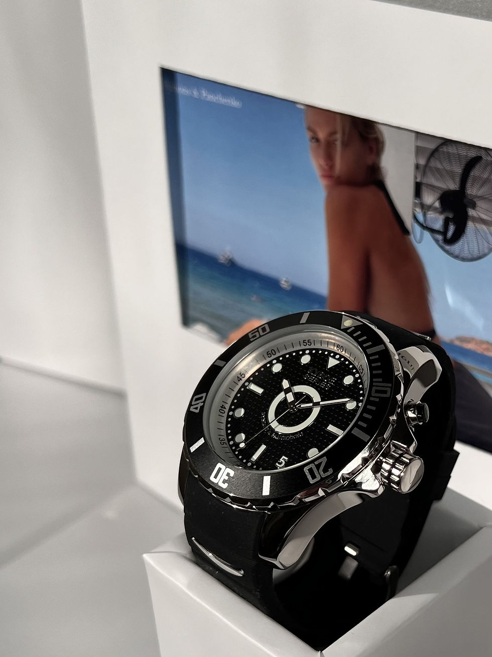 Thumbnail: Kyboe Giant 55 Icon 2 Breda