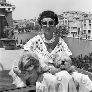 Confession of an Art Addict by Peggy Guggenheim (1979)        