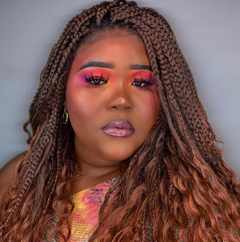 Thumbnail: Mink Lashes: Credentials