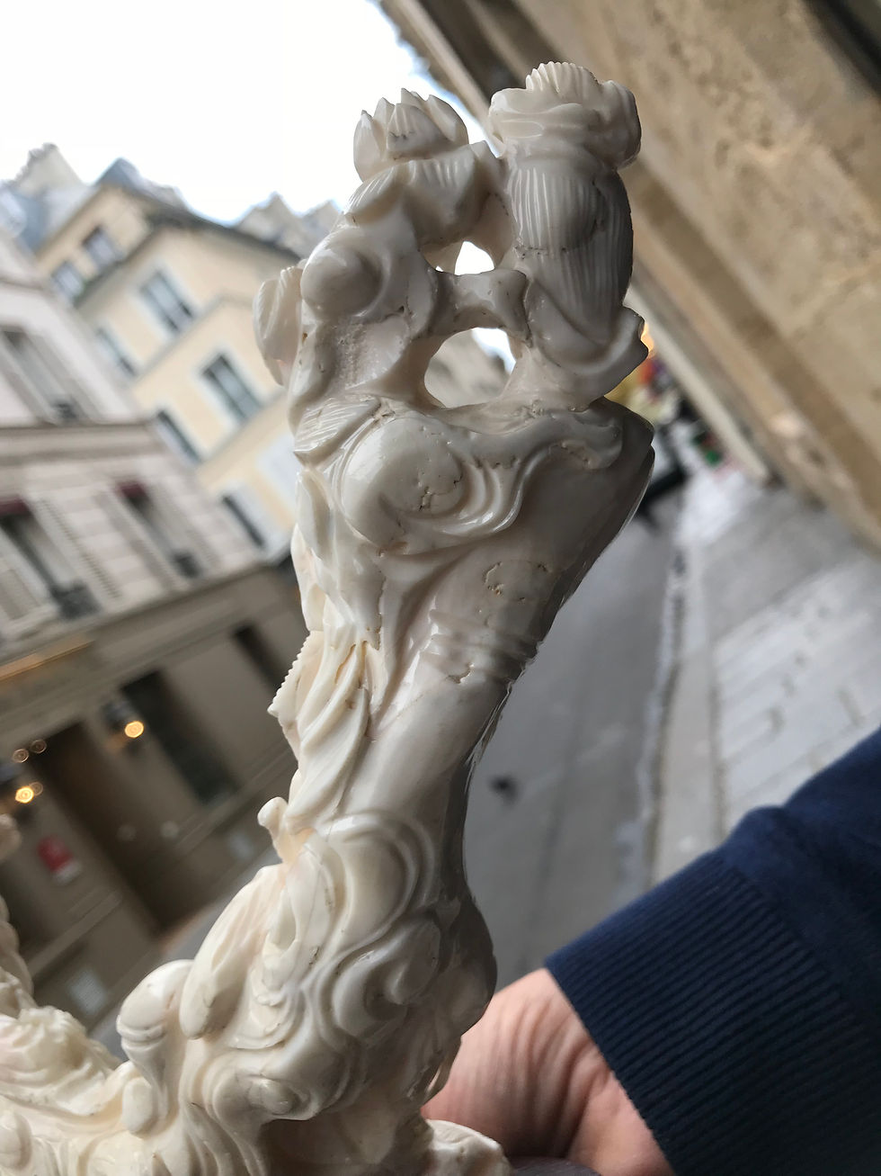 Thumbnail: Antique chinese coral statue