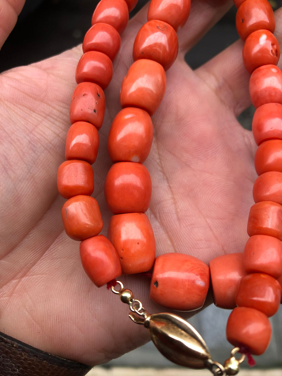 Thumbnail: Antique coral necklace 122 Gram