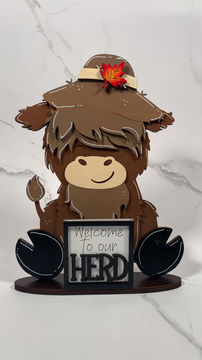 Thumbnail: Seasonal highland cow