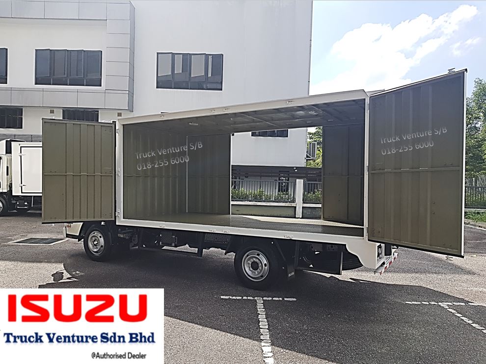 Isuzu Lorry 14.5ft Corrugated Box, Doors Fully Open (Model NLR77UHE)