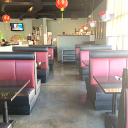 black pearl dining room2
