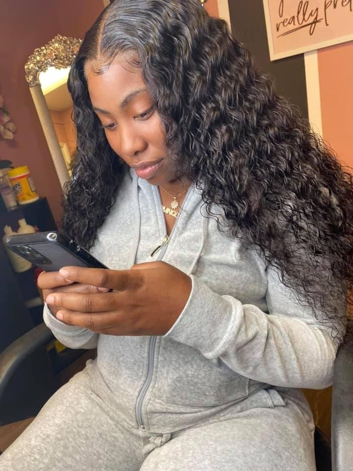 Thumbnail: Deep Wave Virgin Hair By Bundle