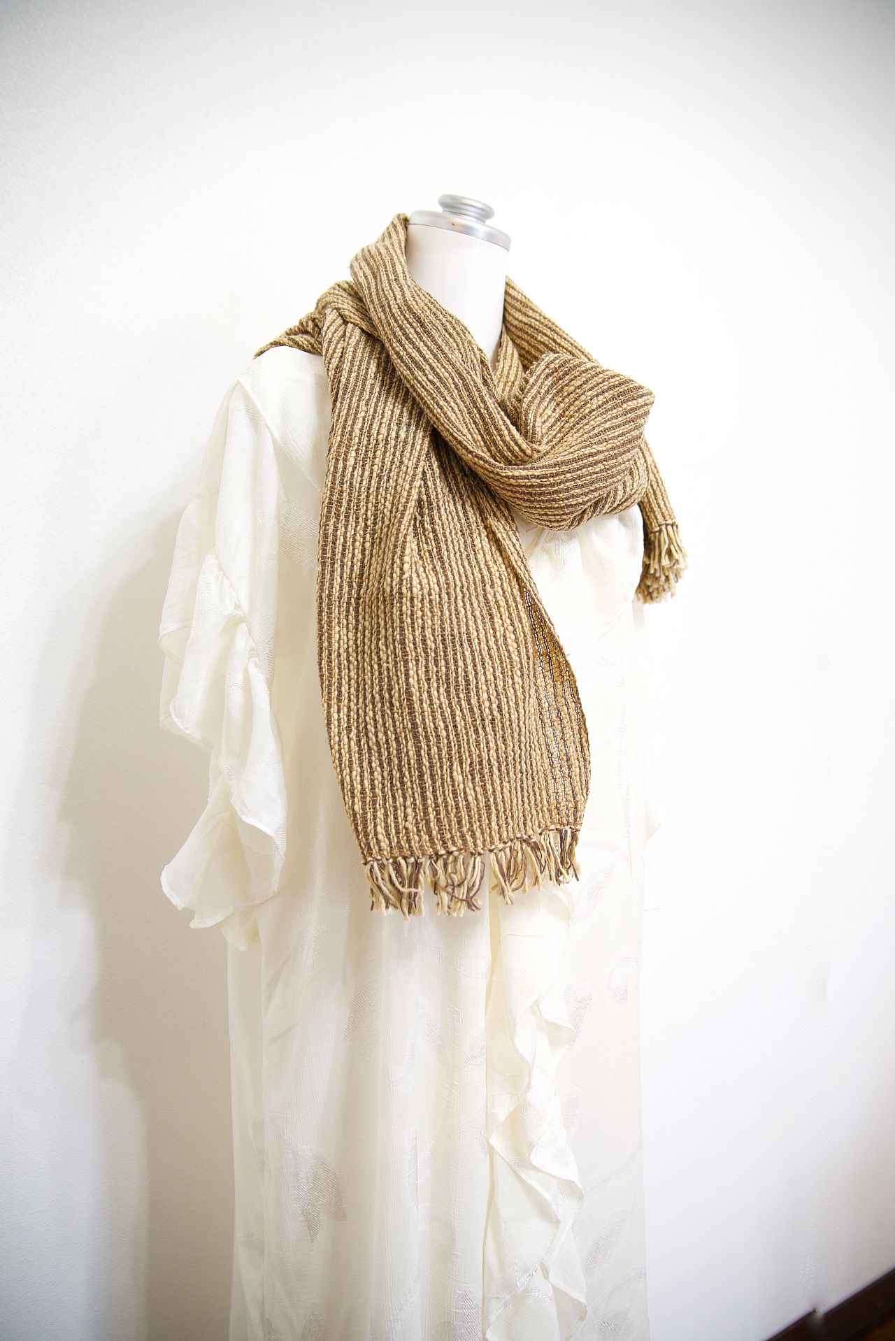 ストール　手紡糸　手織り