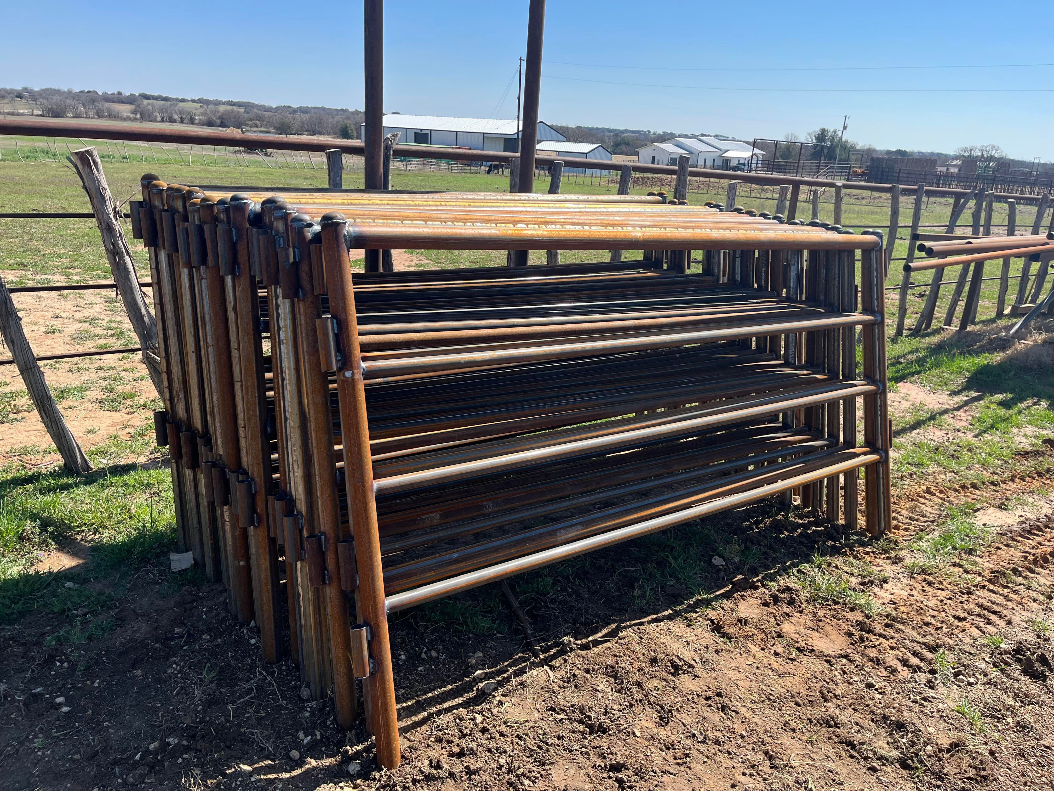 8' Panel, 4 Rail (standard height)