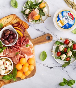 Italian-antipasto-Charcuterie-Board-blog-3_edited.jpg
