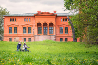 Schloss Hoppegarten, Lennepark, Spaziergang, Natur, Seenland Oder-Spree, Foto Florian L+ñu