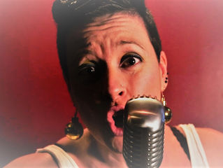 Blue Note Milano domenica 8 aprile Claudia Cantisani presenta il suo nuovo album