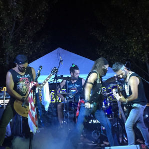 I The Last Class sono una band Hard Rock