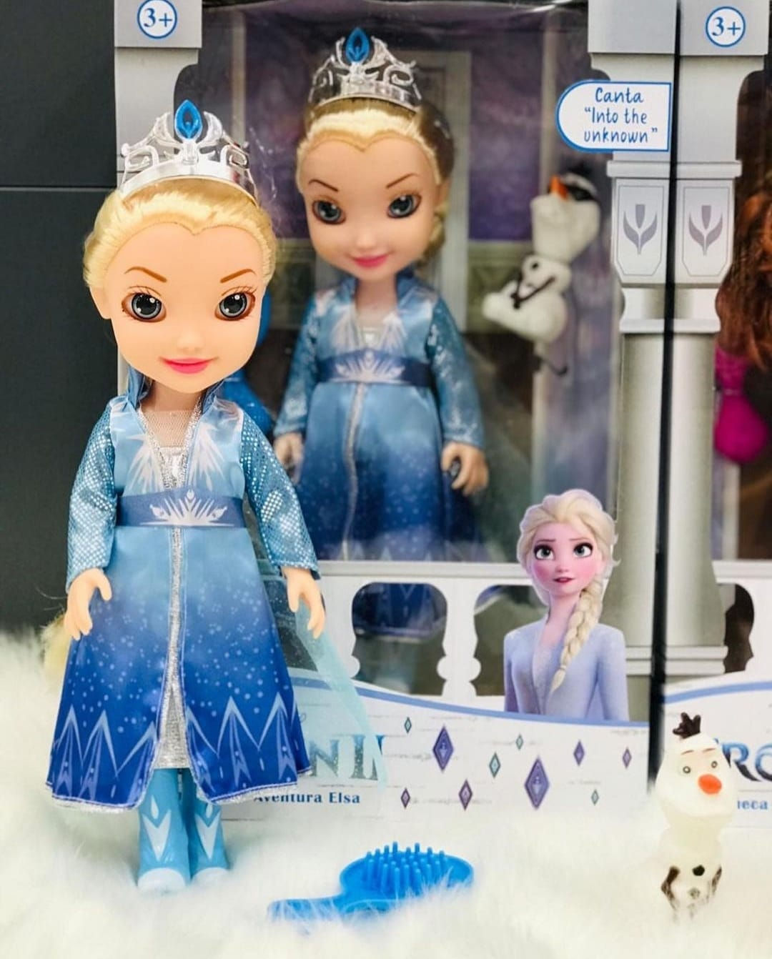 Boneca Frozen 2 - Anna 35cm Musical e Olhos de Cristal