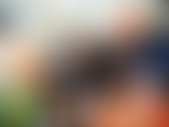 How to Keep Wedding Guests Entertained While Photos Are Being Taken