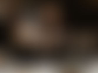 Yorkshire wedding magician Mark Waddington entertains a family