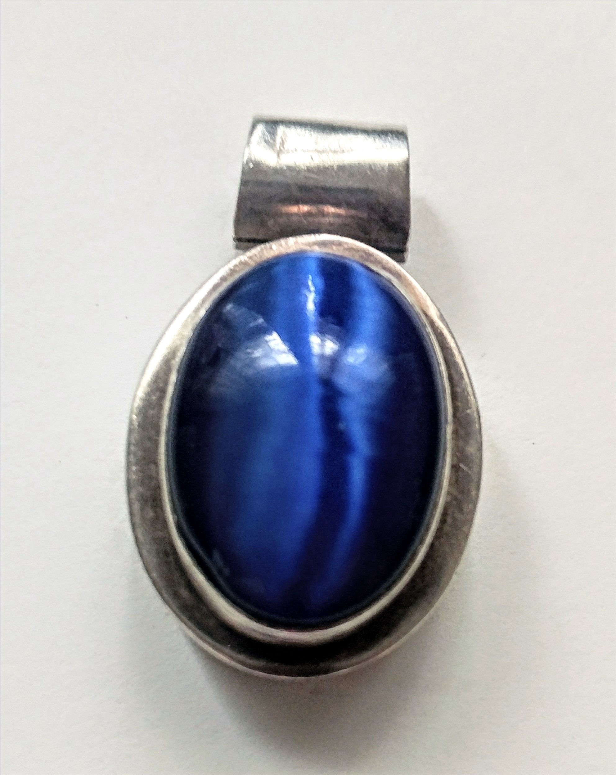 .925 Cat's Eye Pendant