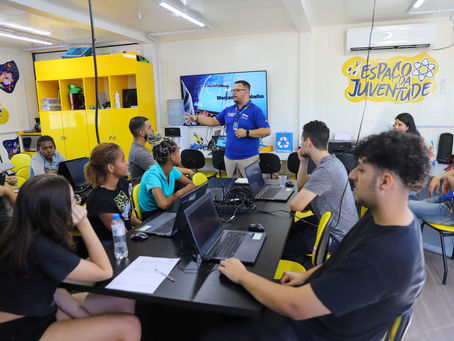 Veja como se inscrever na ColÎnia de Férias Tecnológica dos Espaços da Juventude