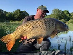 33744621_1607371402693525_72071894346288