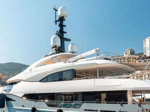 Open yacht crew jobs May 2022