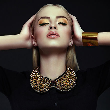 Schwere Augen Make-up
